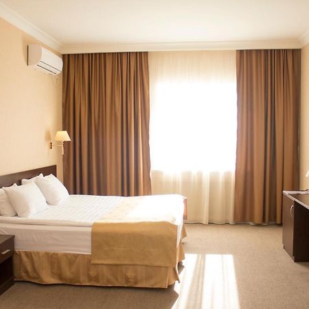 אסטנה Hotel Aner מראה חיצוני תמונה