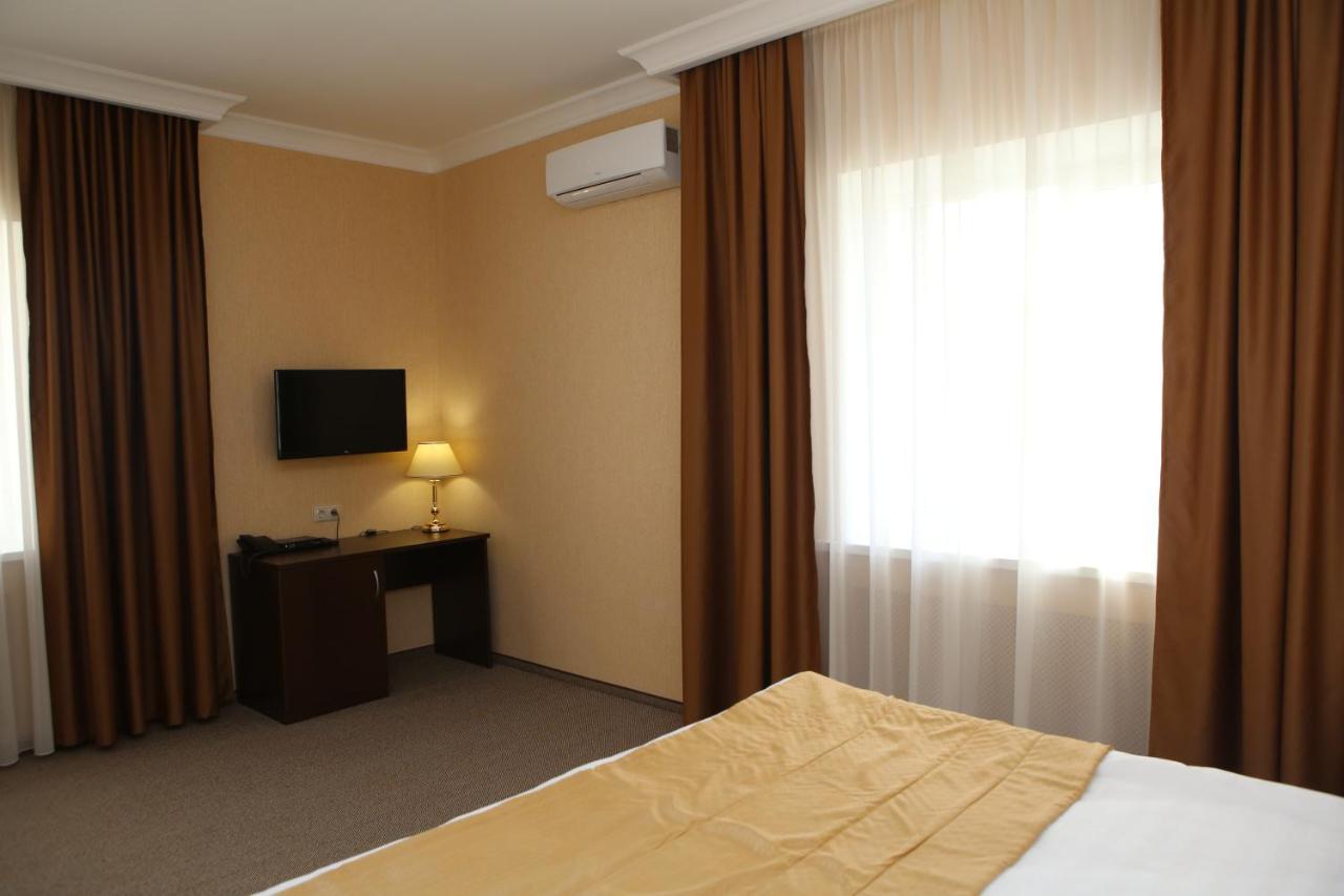 אסטנה Hotel Aner מראה חיצוני תמונה