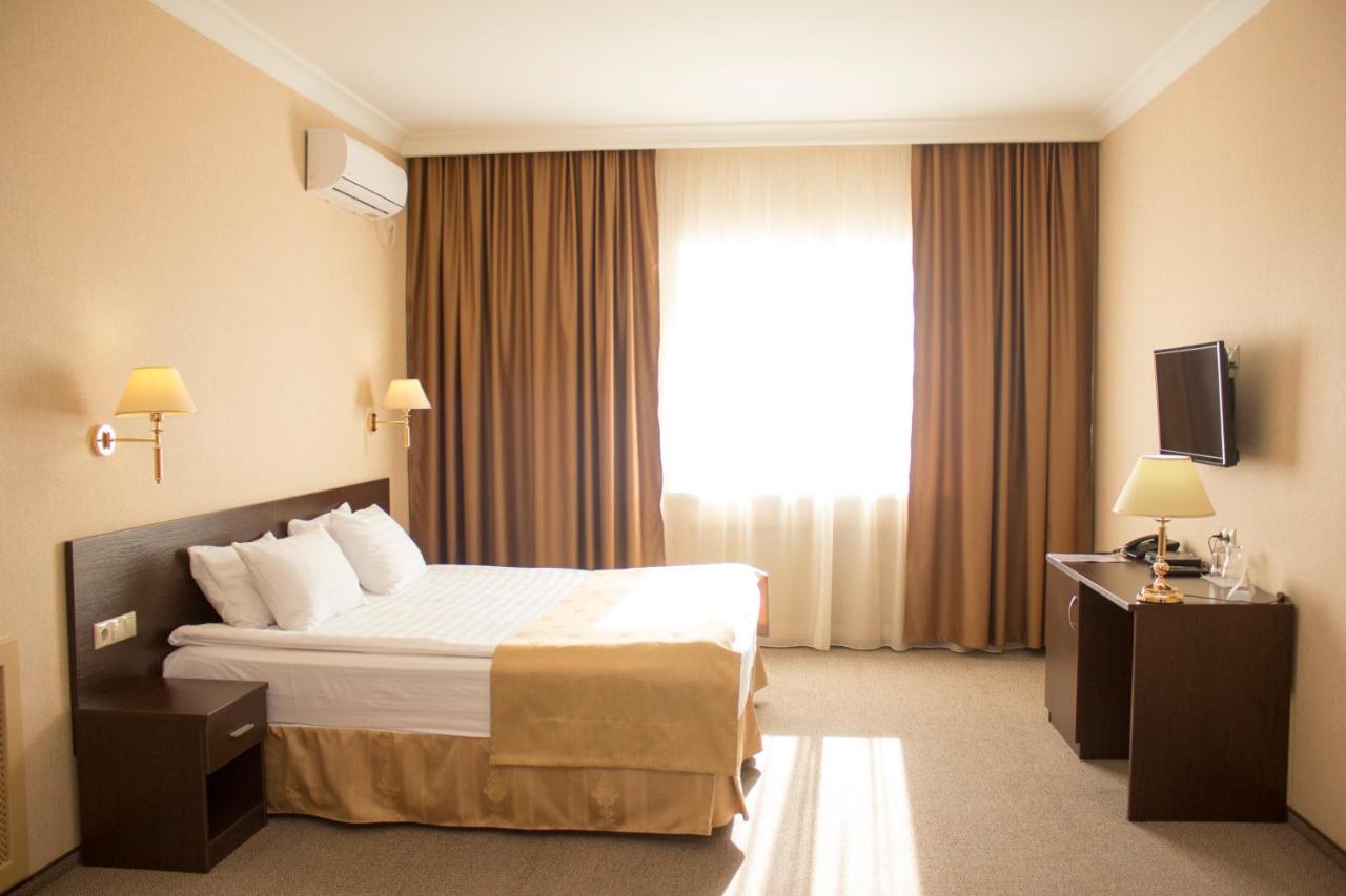 אסטנה Hotel Aner מראה חיצוני תמונה