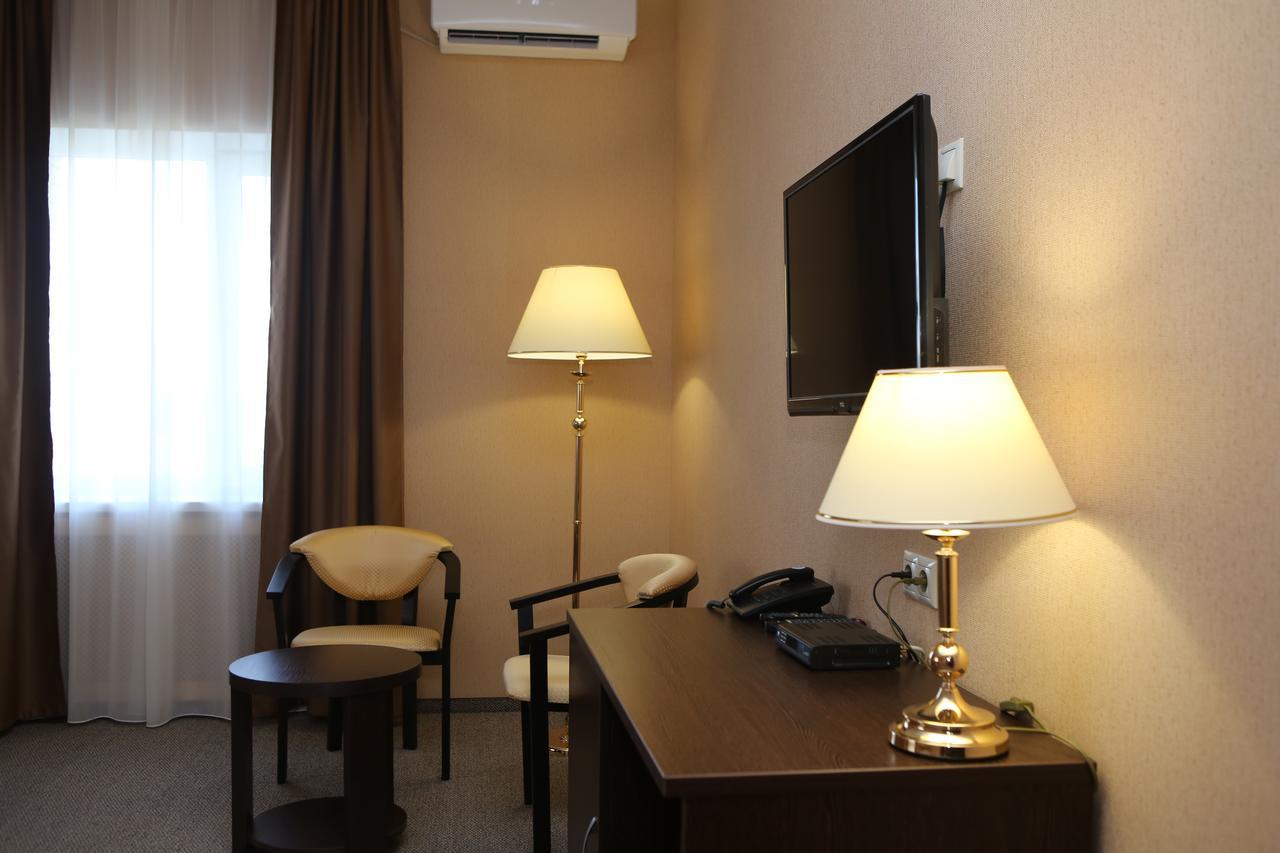 אסטנה Hotel Aner מראה חיצוני תמונה