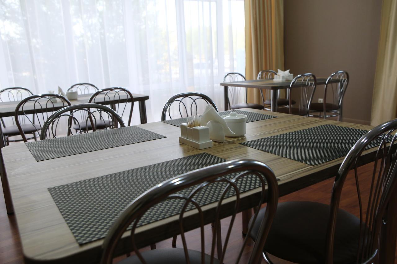 אסטנה Hotel Aner מראה חיצוני תמונה