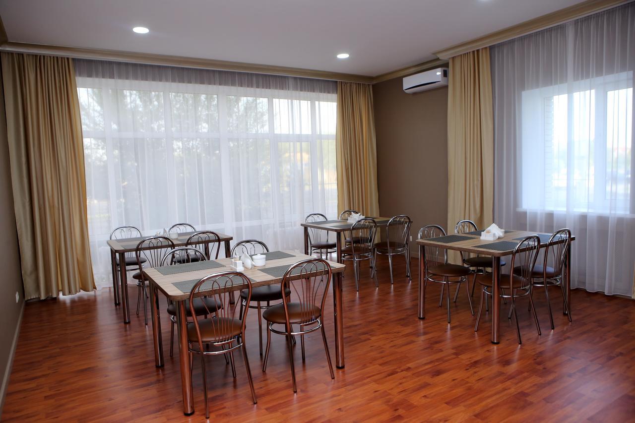 אסטנה Hotel Aner מראה חיצוני תמונה