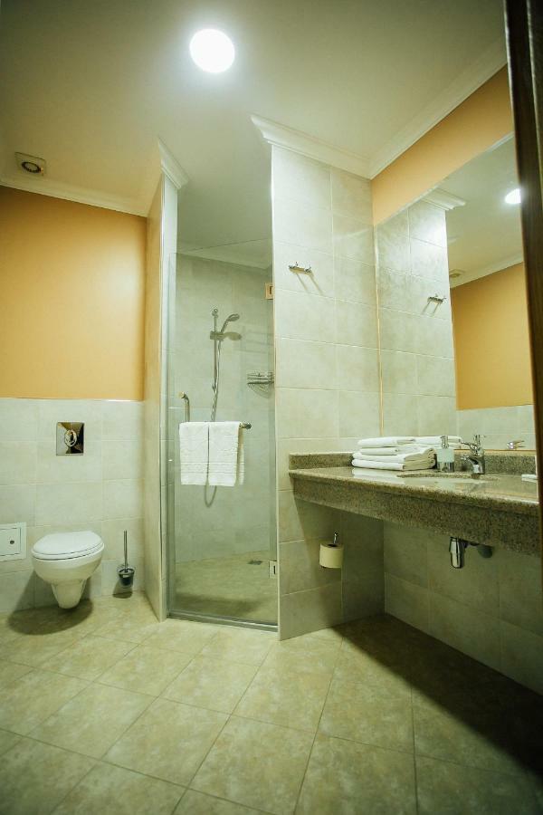 אסטנה Hotel Aner מראה חיצוני תמונה