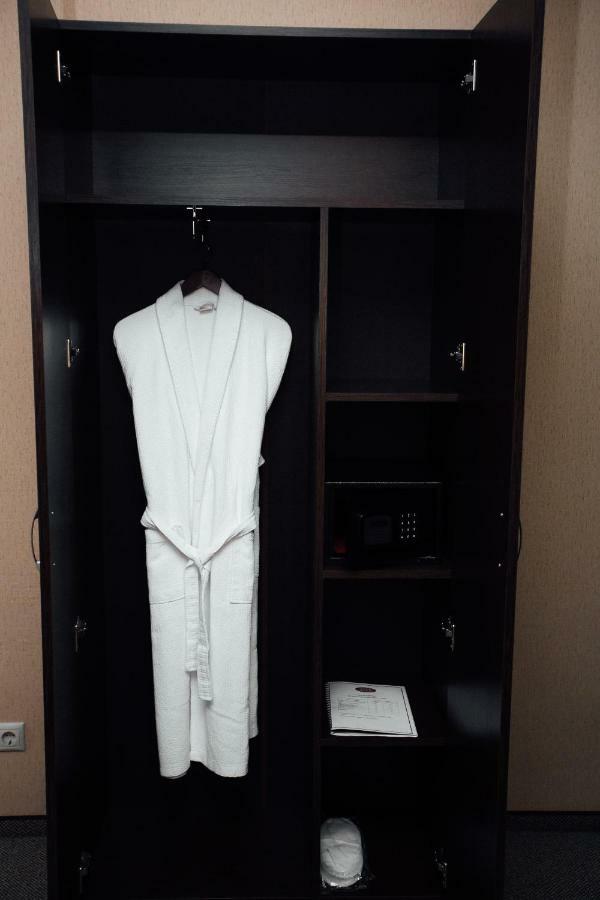 אסטנה Hotel Aner מראה חיצוני תמונה